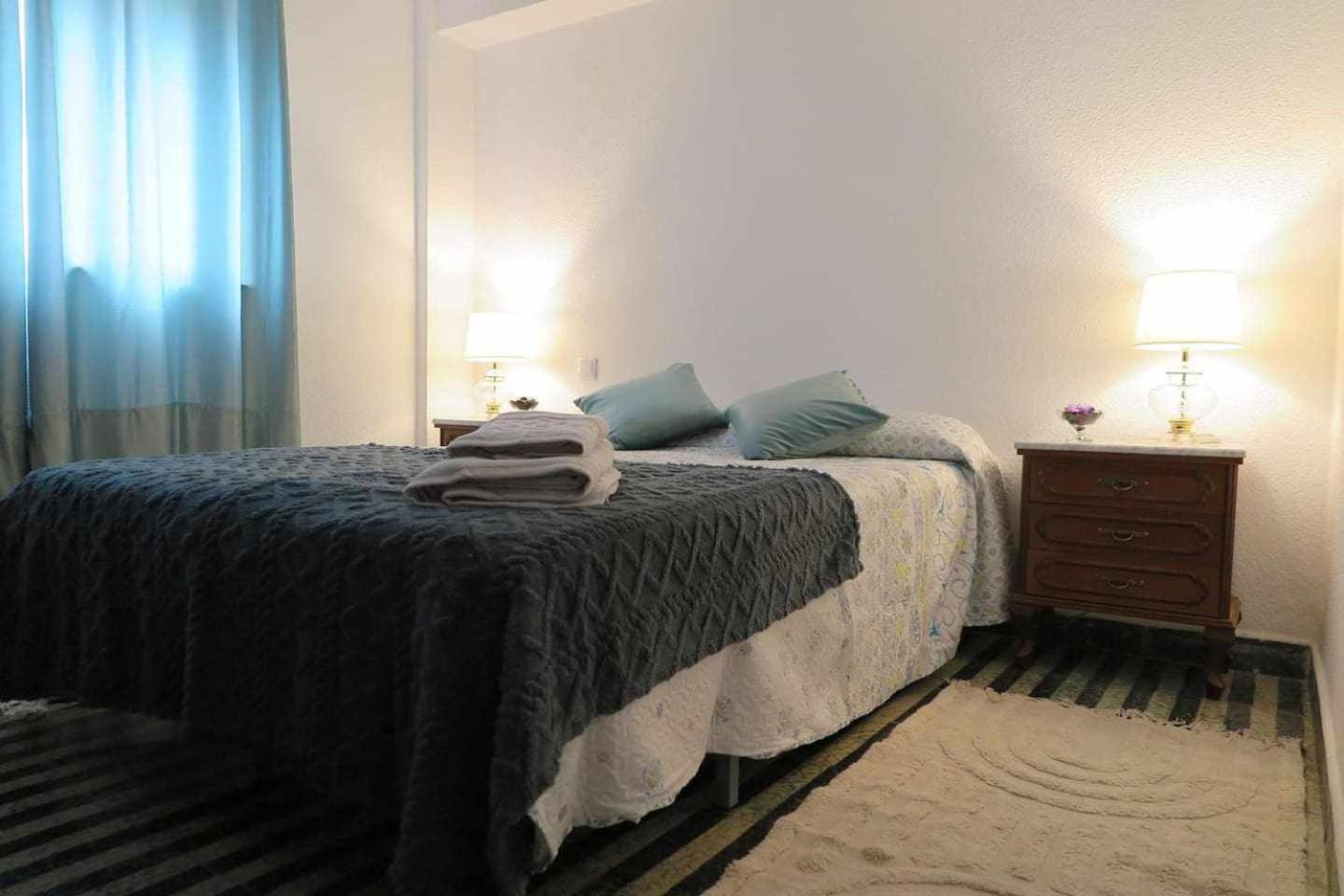 Gran Apartamento A 10 Minuts Mezquita Catedral กอร์โดบา ภายนอก รูปภาพ